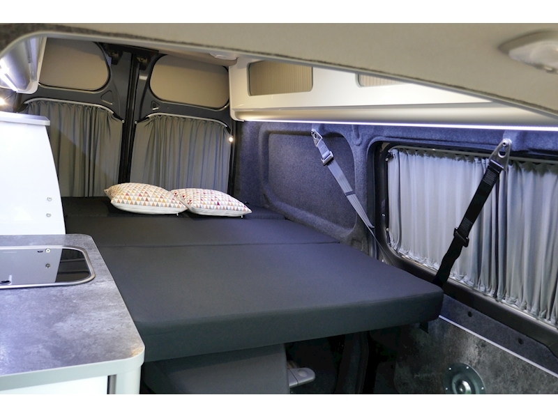 Ford Transit Custom Auto Camper Day Van Hi-Line Limited 170ps 321 - 21