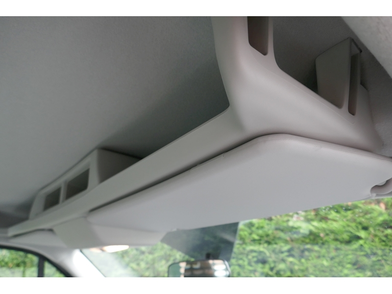 Ford 350 L4 130ps Dropside, Lightweight alloy body, Dual rear wheels 2.0 2dr Dropside Manual Diesel