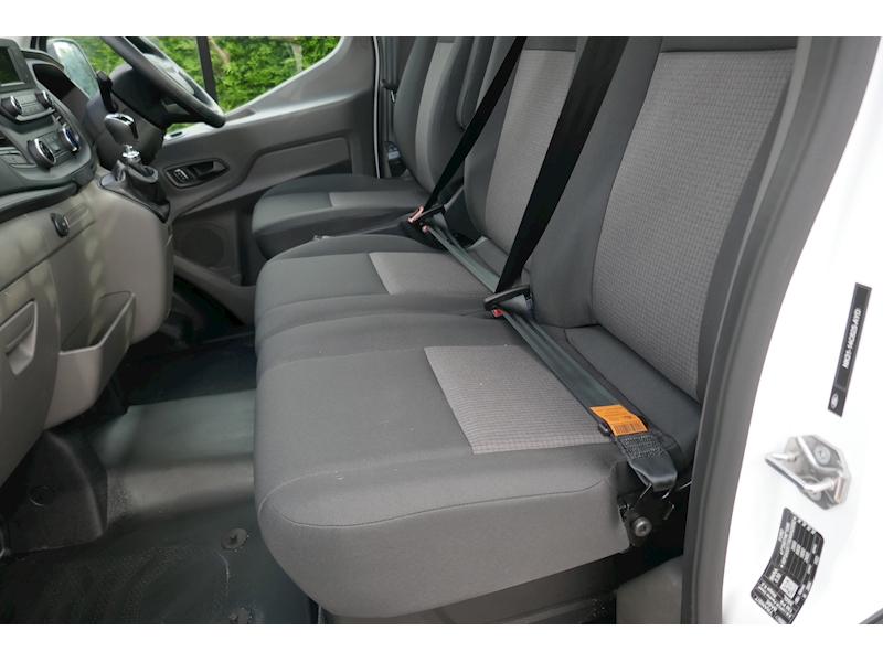 Ford 350 L4 Dropside Truck 165ps Euro 6 Diesel DRW 1996 Dropside Manual Diesel