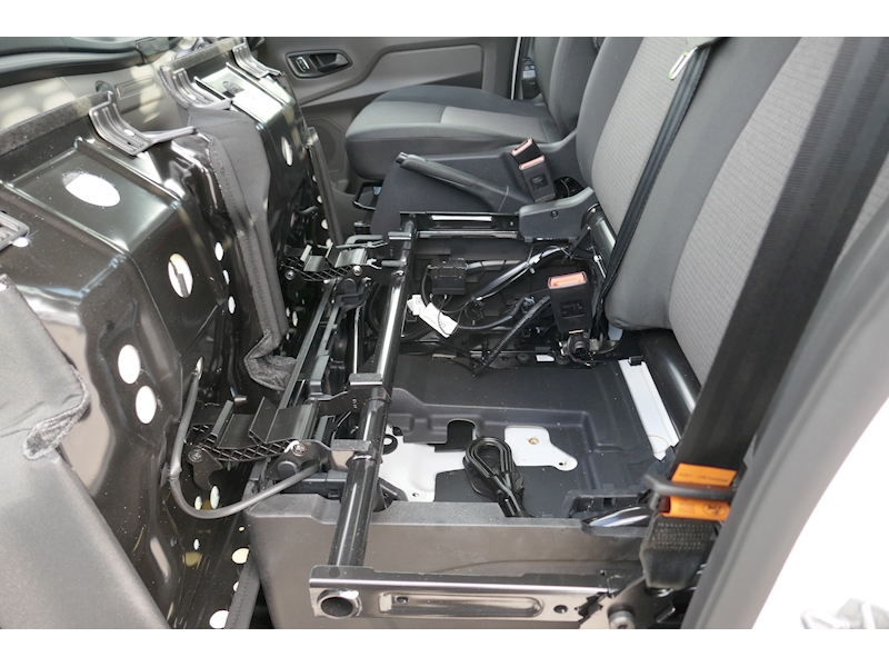 Ford 350 L4 Dropside Truck 165ps Euro 6 Diesel DRW 1996 Dropside Manual Diesel