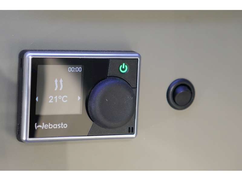 Ford Auto Camper Leisure van Pop Top 130ps Auto - 24