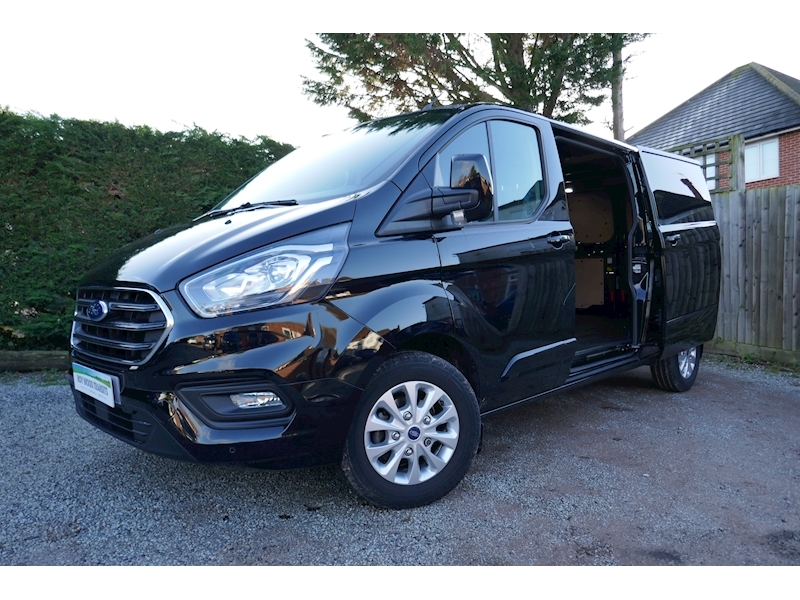 ford transit custom limited black