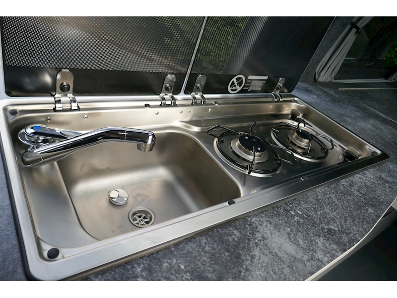 Ford Tourneo Custom Auto Camper Eco-Line Day Van 170ps Titanium series - 36