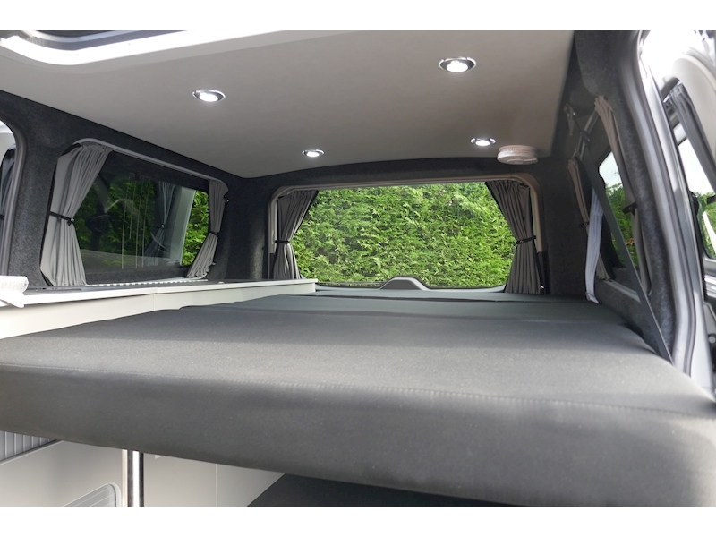 Ford Tourneo Custom Auto Camper Eco-Line Day Van 170ps Titanium series - 40