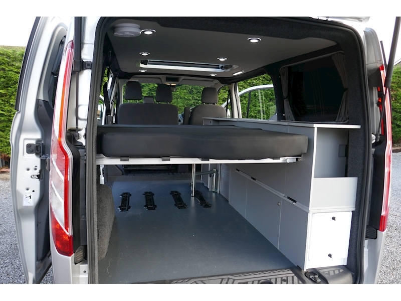 Ford Tourneo Custom Auto Camper Eco-Line Day Van 170ps Titanium series - 46