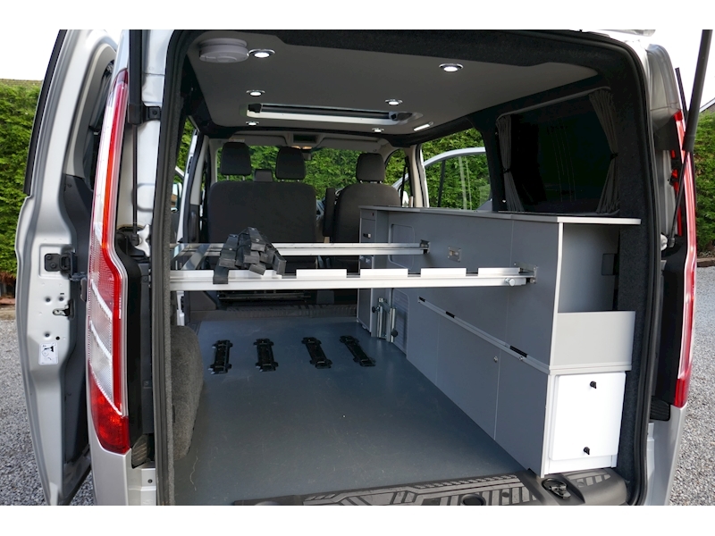 Ford Tourneo Custom Auto Camper Eco-Line Day Van 170ps Titanium series - 49