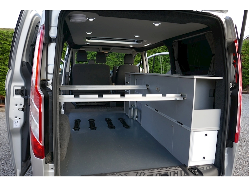 Ford Tourneo Custom Auto Camper Eco-Line Day Van 170ps Titanium series - 50