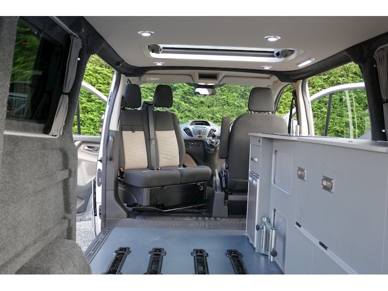 Ford Tourneo Custom Auto Camper Eco-Line Day Van 170ps Titanium series - 56