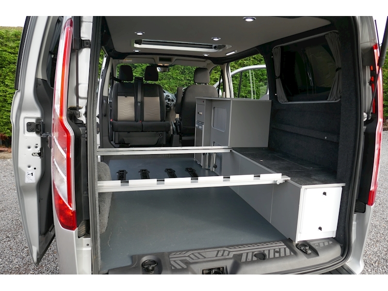 Ford Tourneo Custom Auto Camper Eco-Line Day Van 170ps Titanium series - 62