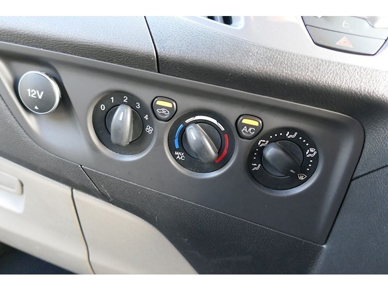 Ford Tourneo Custom Auto Camper Eco-Line Day Van 170ps Titanium series - 83