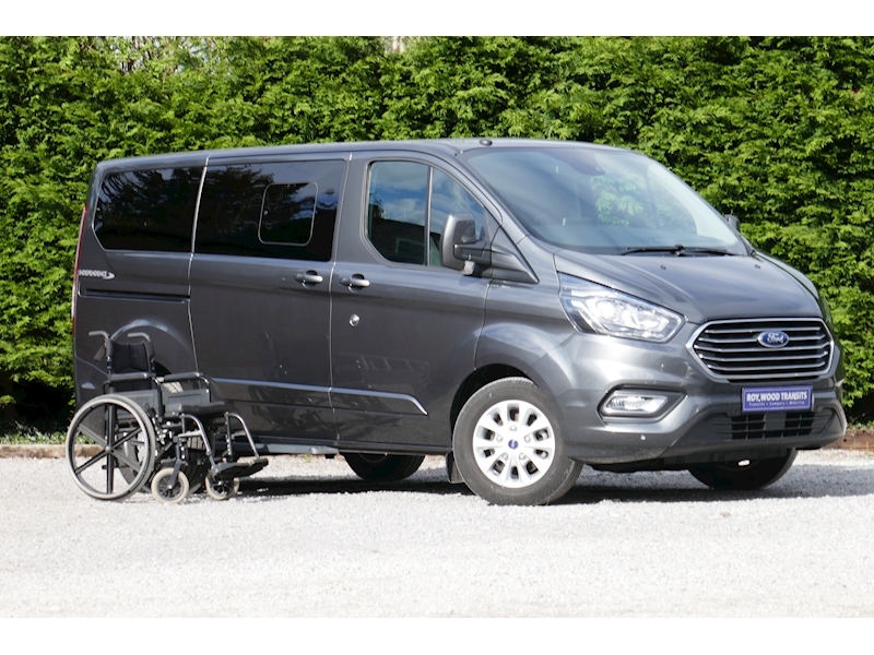 310 Titanium Independence RS - AUTOMATIC - 2.0 130ps - 3 Cab + 3 2nd Row Travel Seats 2 5dr Minibus Automatic Diesel