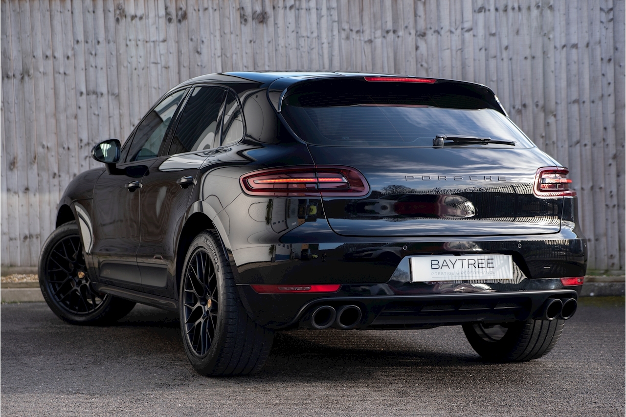 Macan 3.0T V6 GTS SUV 5dr Petrol PDK 4WD (s/s) (360 ps)