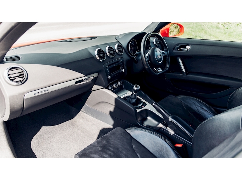 Audi Tt Tdi Quattro S Line Coupe 2.0 Manual Diesel