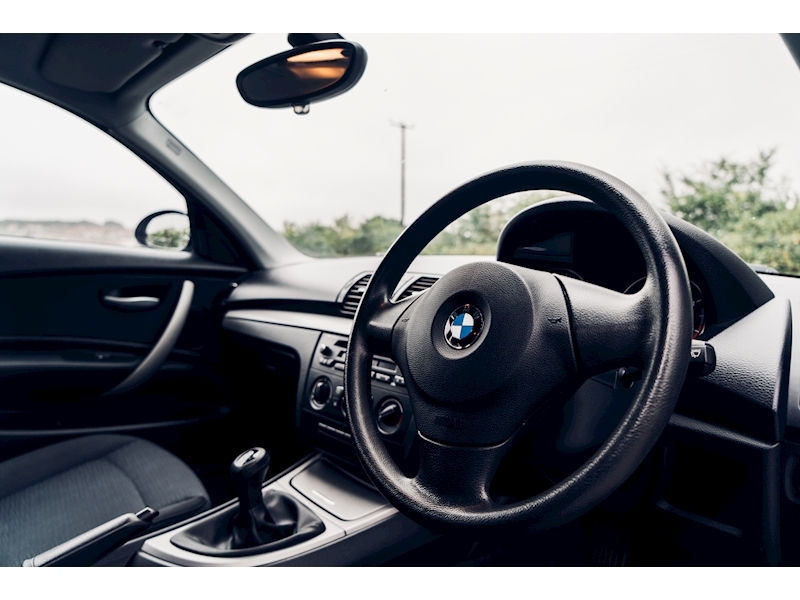 BMW 1 Series 118D Es Hatchback 2.0 Manual Diesel