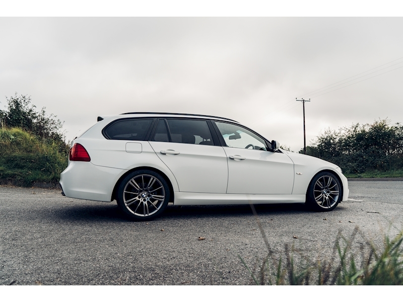 BMW 3 Series 320D M Sport Business Edition Touring Estate 2.0 Manual Diesel