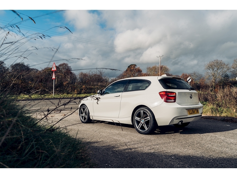 BMW 1 Series 116I Sport Hatchback 1.6 Manual Petrol