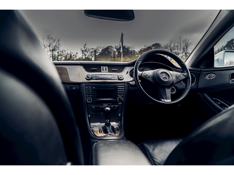 Mercedes Cls Cls320 Cdi Coupe 3.0 Automatic Diesel
