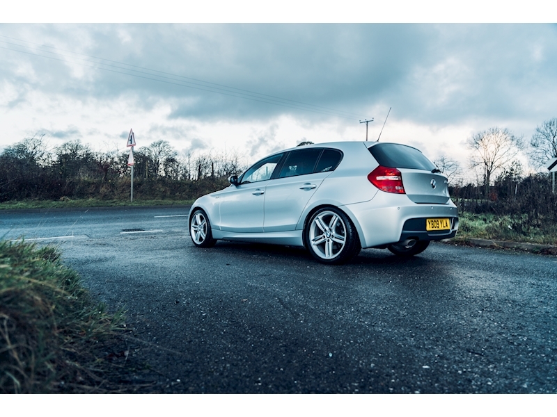 BMW 1 Series 123D M Sport Hatchback 2.0 Manual Diesel