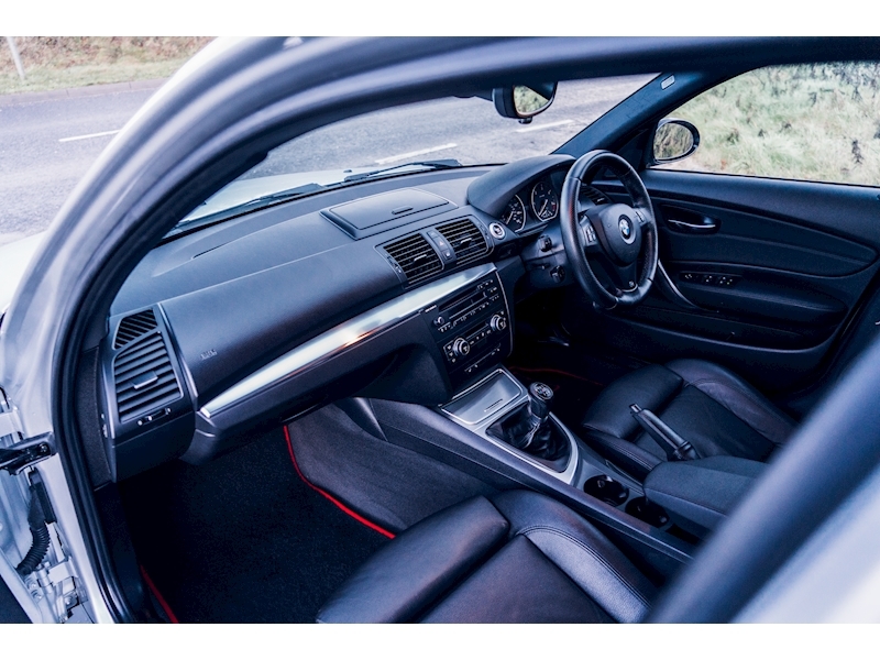 BMW 1 Series 123D M Sport Hatchback 2.0 Manual Diesel