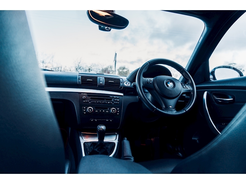 BMW 1 Series 123D M Sport Hatchback 2.0 Manual Diesel