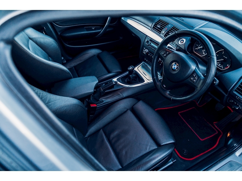 BMW 1 Series 123D M Sport Hatchback 2.0 Manual Diesel