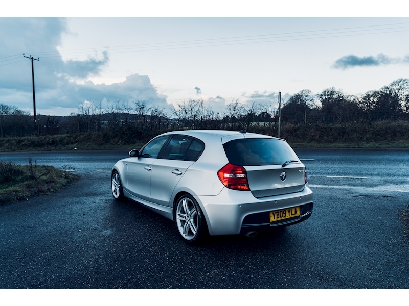 BMW 1 Series 123D M Sport Hatchback 2.0 Manual Diesel