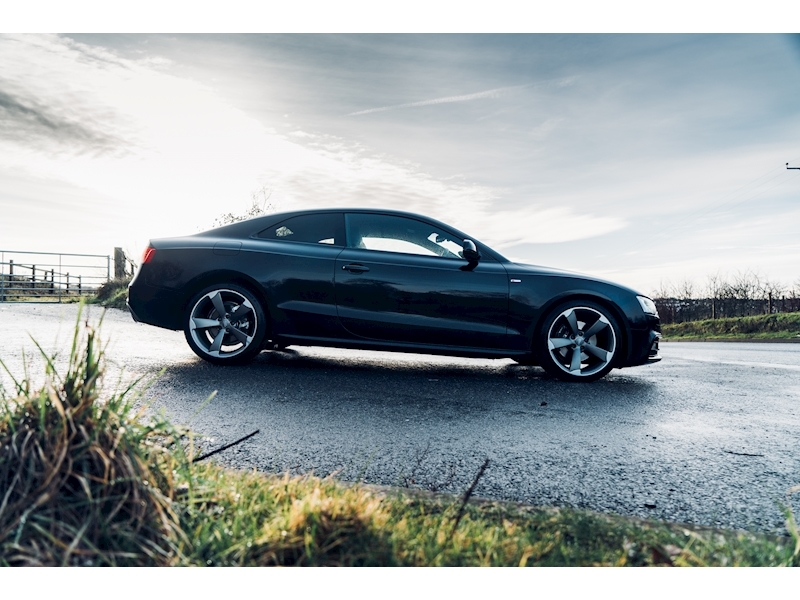 Audi A5 Tdi Quattro Black Edition Coupe 3.0 Automatic Diesel