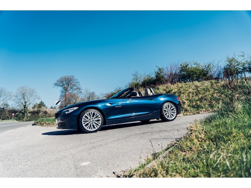 BMW Z Series Z4 Sdrive35i Roadster Convertible 3.0 Manual Petrol