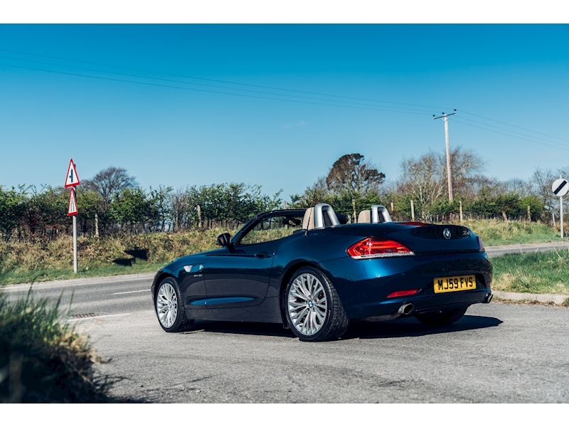 BMW Z Series Z4 Sdrive35i Roadster Convertible 3.0 Manual Petrol