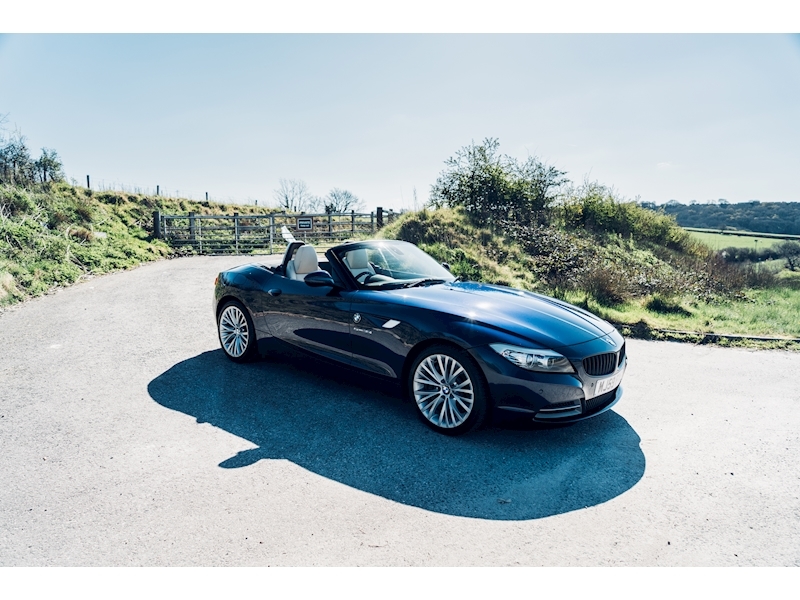 BMW Z Series Z4 Sdrive35i Roadster Convertible 3.0 Manual Petrol