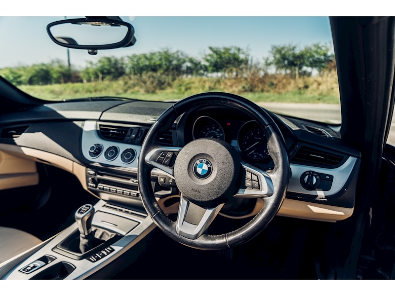 BMW Z Series Z4 Sdrive35i Roadster Convertible 3.0 Manual Petrol