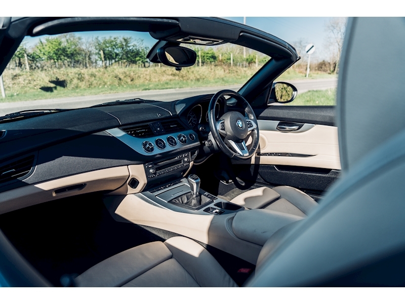 BMW Z Series Z4 Sdrive35i Roadster Convertible 3.0 Manual Petrol