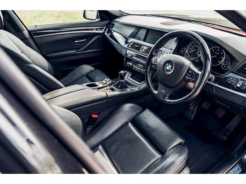 BMW 5 Series 520D M Sport Saloon 2.0 Manual Diesel