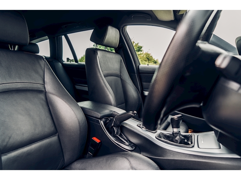 BMW 3 Series 325D M Sport Touring Estate 3.0 Manual Diesel