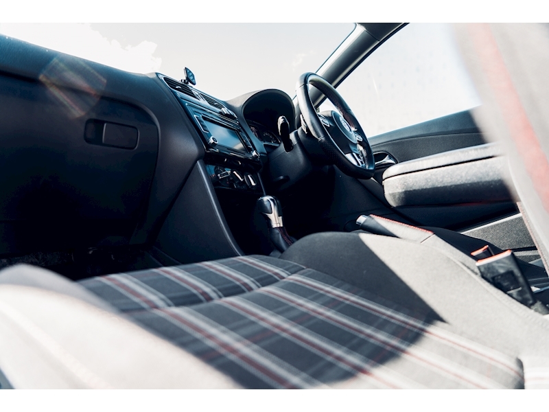 Volkswagen Polo Gti Dsg Hatchback 1.4 Semi Auto Petrol