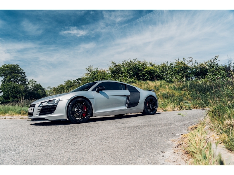 Audi R8 Quattro Coupe 4.2 Semi Auto Petrol