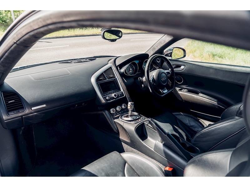 Audi R8 Quattro Coupe 4.2 Semi Auto Petrol