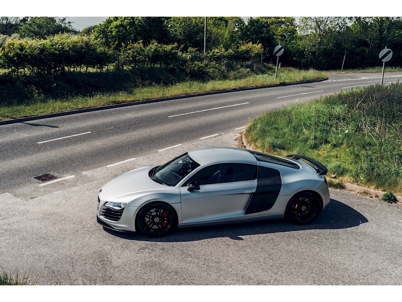 Audi R8 Quattro Coupe 4.2 Semi Auto Petrol