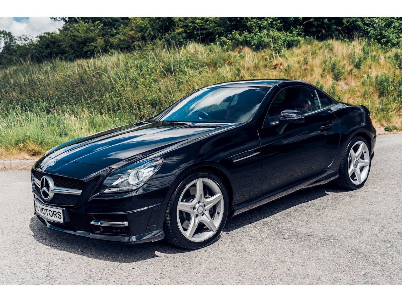 Slk Slk200 Blueefficiency Amg Sport Convertible 1.8 Manual Petrol
