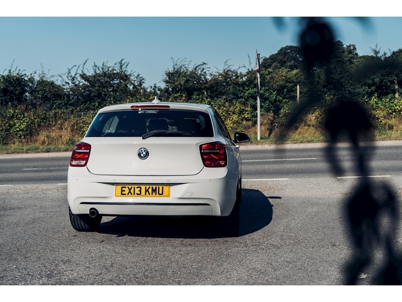 BMW 1 Series 114D Sport Hatchback 1.6 Manual Diesel