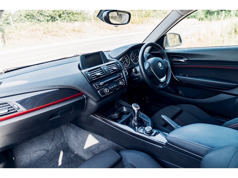 BMW 1 Series 114D Sport Hatchback 1.6 Manual Diesel