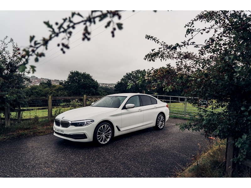 BMW 5 Series 520D Xdrive Se Saloon 2.0 Automatic Diesel