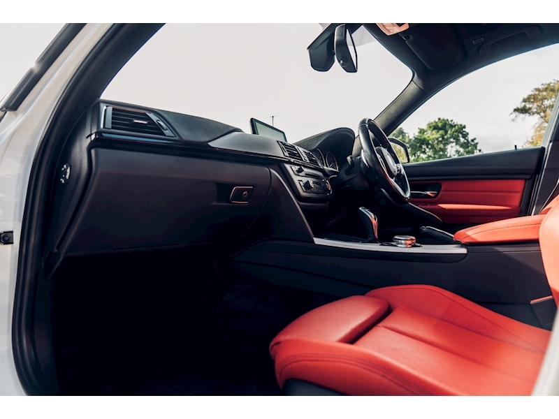 BMW 3 Series 330D Xdrive M Sport Touring Estate 3.0 Automatic Diesel