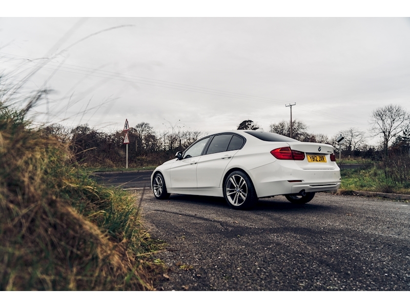 BMW 3 Series 320D Sport Saloon 2.0 Manual Diesel