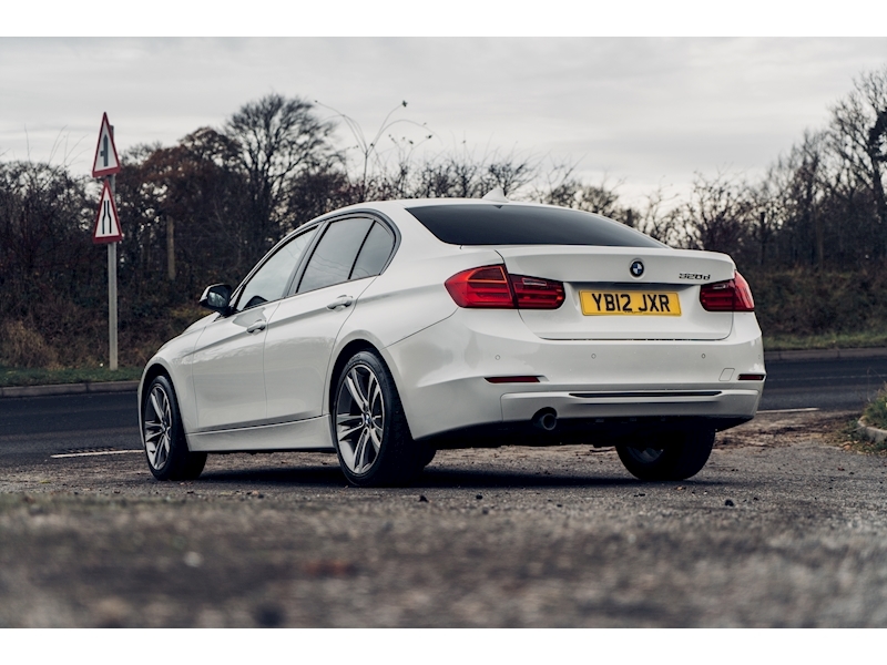 BMW 3 Series 320D Sport Saloon 2.0 Manual Diesel