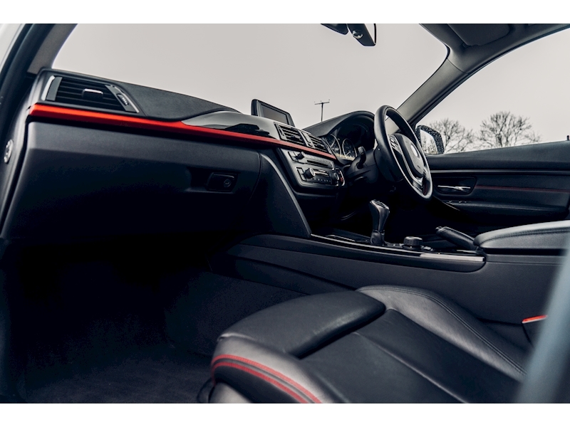 BMW 3 Series 320D Sport Saloon 2.0 Manual Diesel