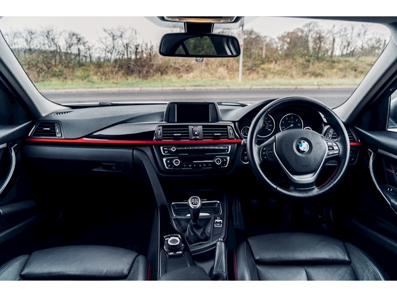 BMW 3 Series 320D Sport Saloon 2.0 Manual Diesel