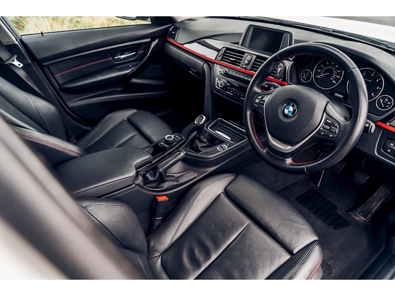 BMW 3 Series 320D Sport Saloon 2.0 Manual Diesel