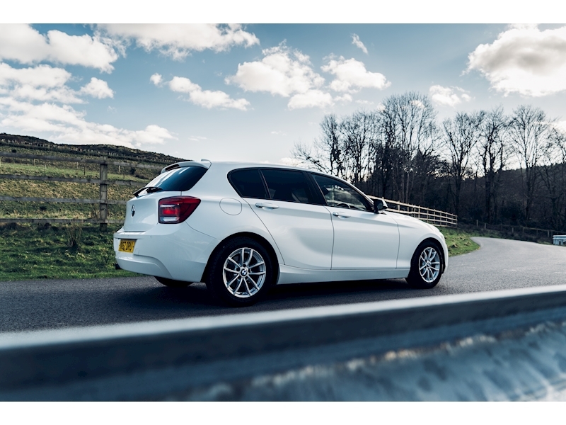 BMW 1 Series 116D Efficientdynamics Hatchback 1.6 Manual Diesel