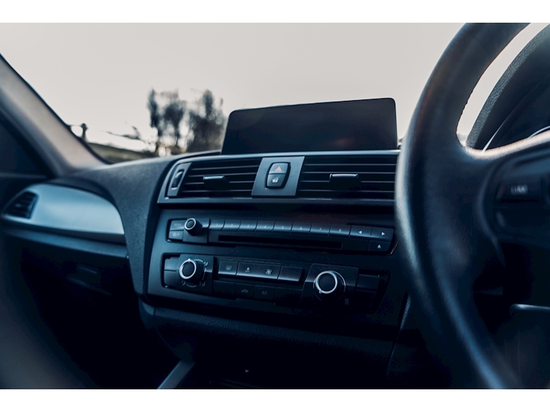 BMW 1 Series 116D Efficientdynamics Hatchback 1.6 Manual Diesel